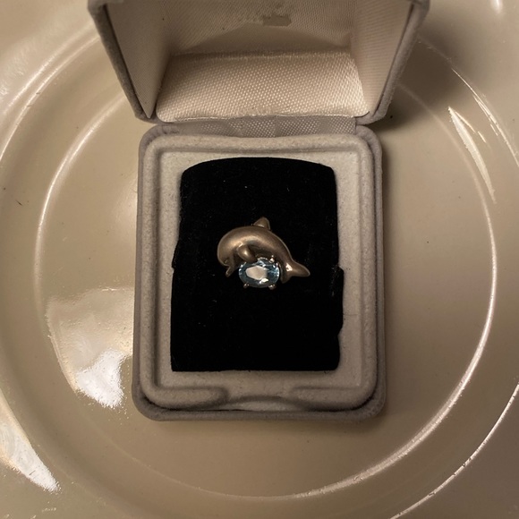 ๐ Vintage adorable 925 sterling silver, blue topaz dolphin slider pendant. - Picture 2 of 9